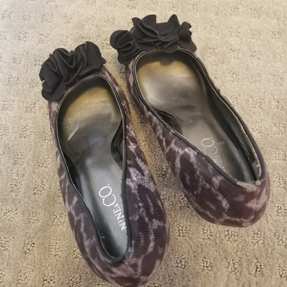 Black Bow Peep Toe Patent Leather Leopard Print - Picture 3 of 7